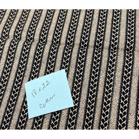 Black & White Cotton Fabric Chain Stripe Pattern 18x22 Inches Sewing Quilting Cr - Picture 4 of 11